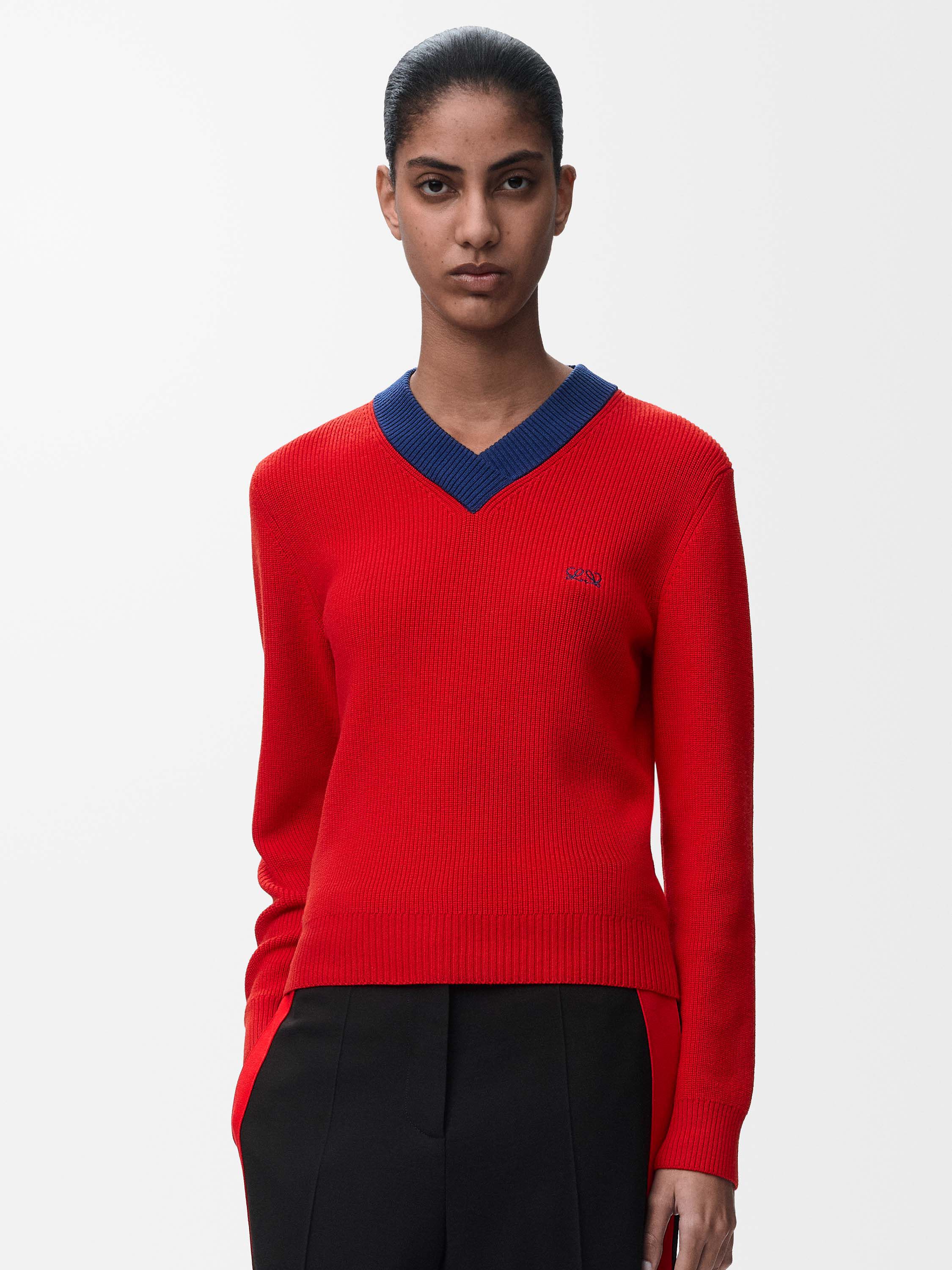 女性のための高級ファッションニットウェアとセーター - LOEWE